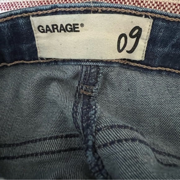 👖GARAGE: Women’s size 09 blue skinny jeans, w/belt loops & pockets, preowned. - Picture 2 of 15